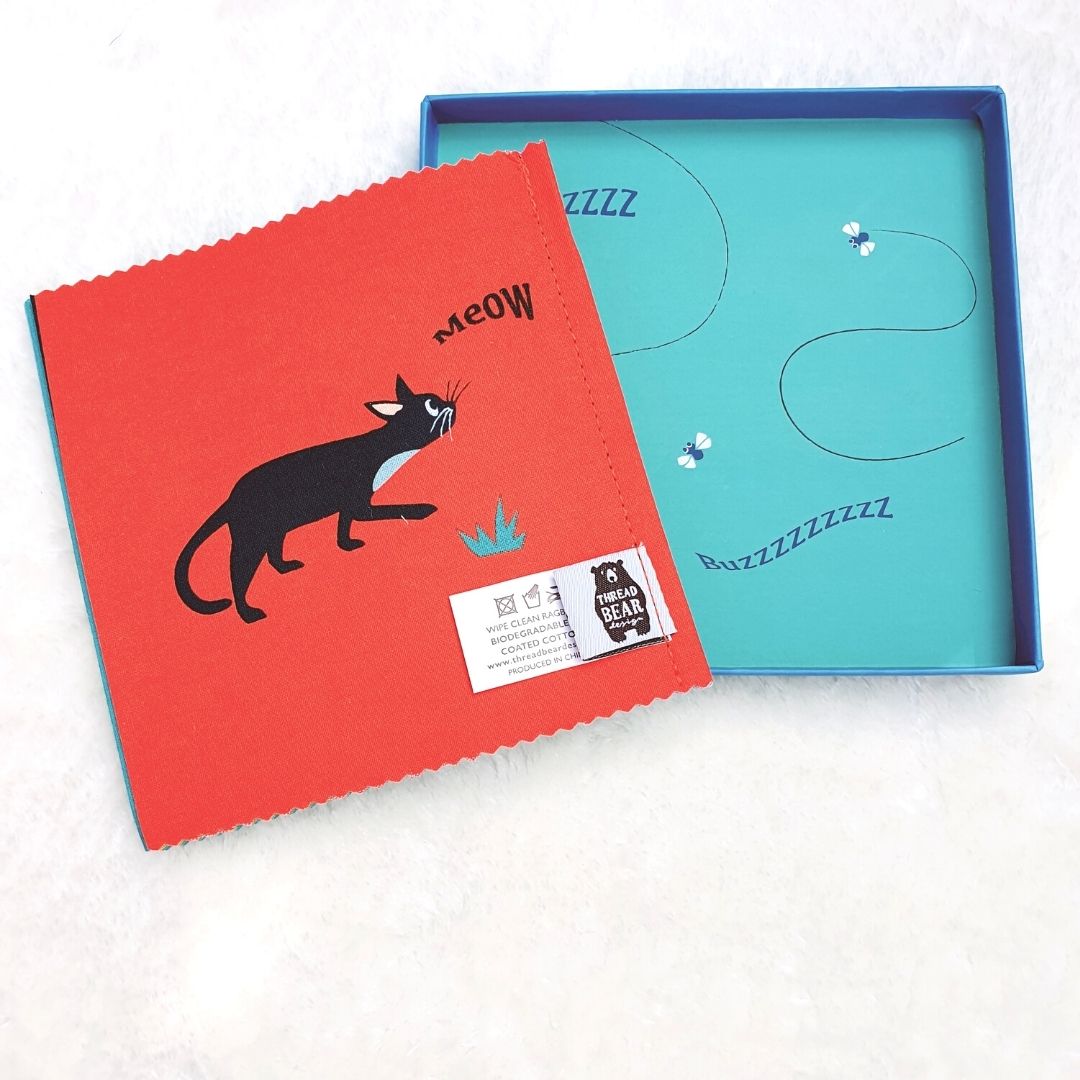 The Noisy Farmyard Rag Book in Gift Box