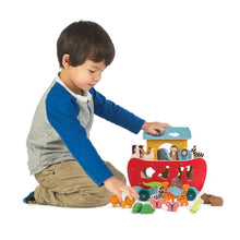 Noah's Shape Sorter Ark by Tenderleaf