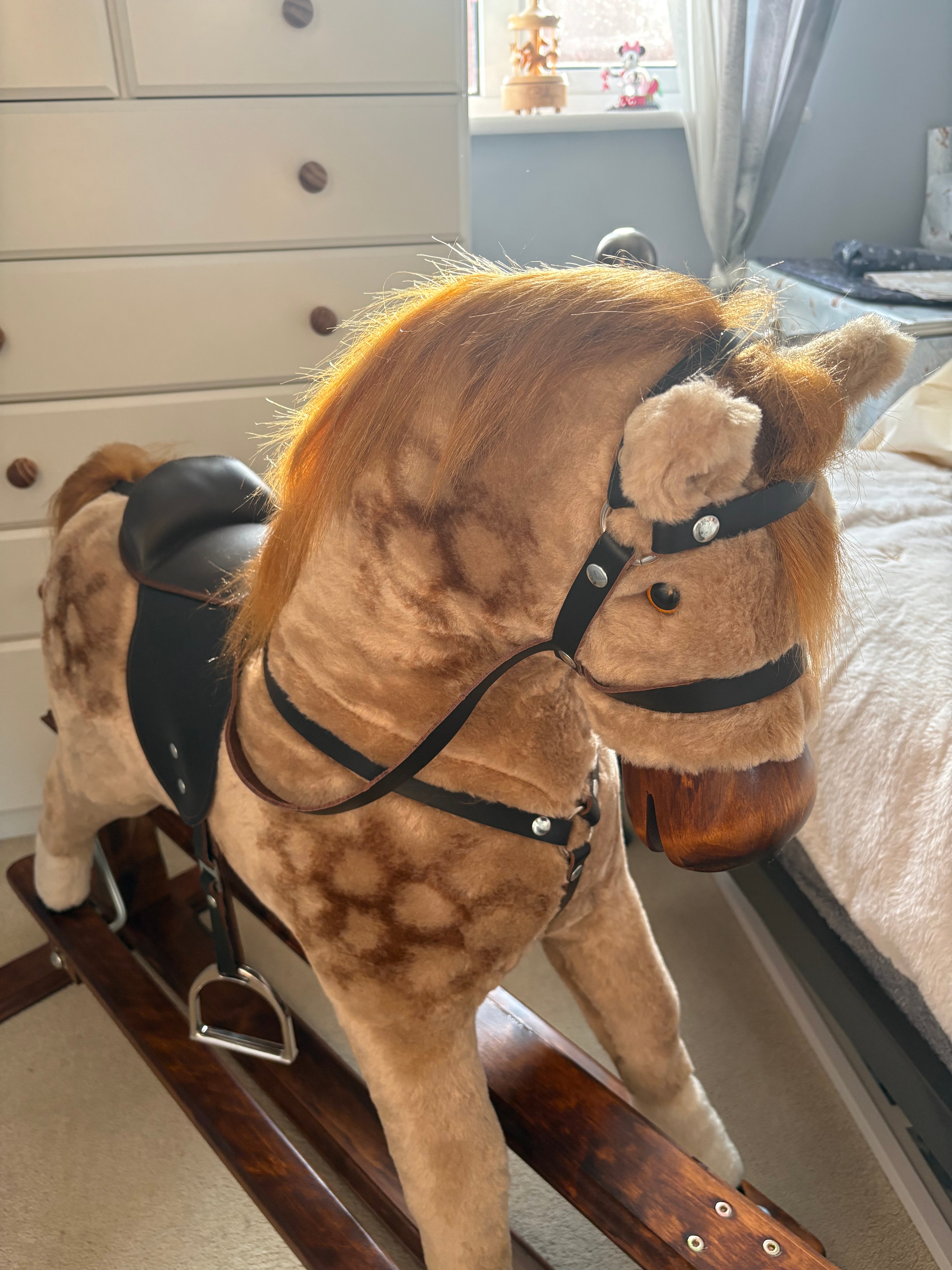 MJ Mark Rocking Horse - Mars Pinto