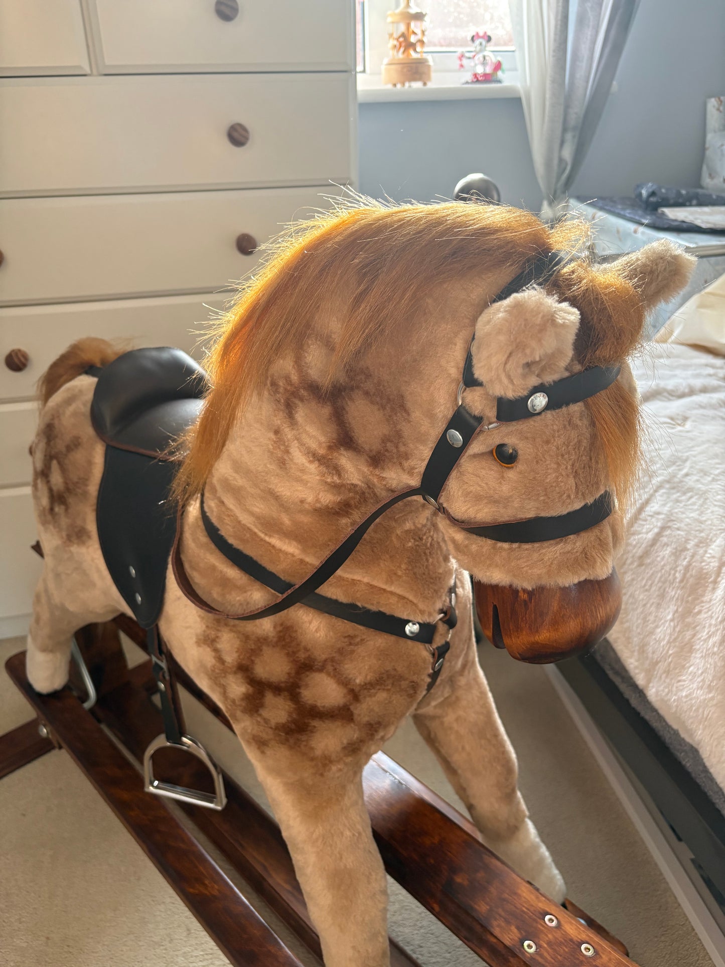 MJ Mark Rocking Horse - Mars Pinto