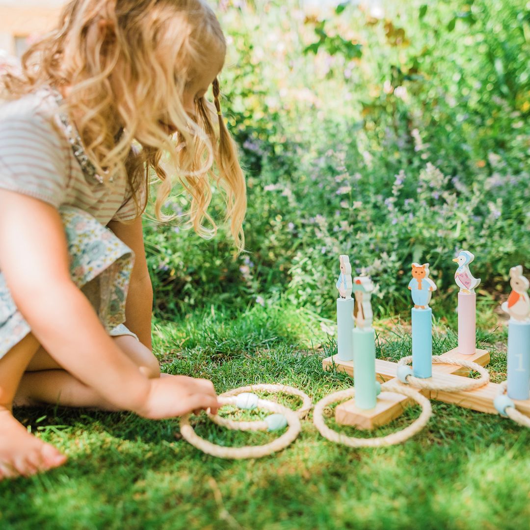 Peter Rabbit™ Hoopla wooden traditional game for 3 years old