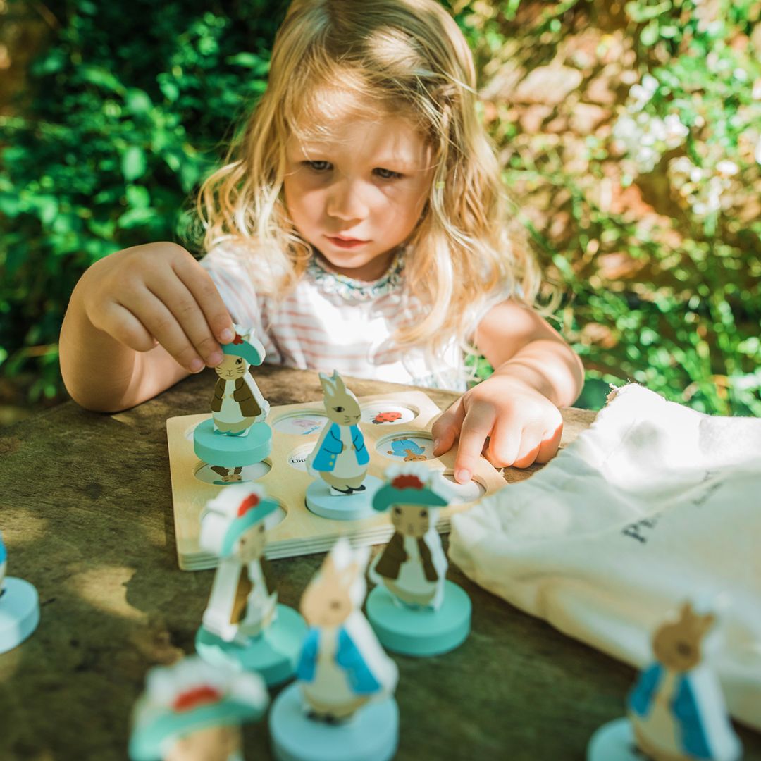 Peter Rabbit™ Tic Tac Toe wooden game for 3 years old