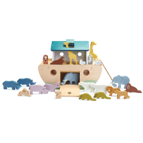 Noah's Wooden Ark by Tenderleaf